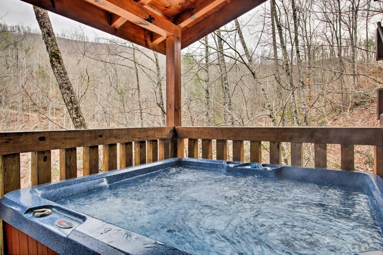 Vila Gatlinburg Mountainside Escape With Deck And Hot Tub! Exteriér fotografie